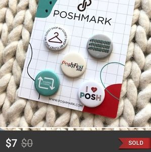 🔴NWT- POSH buttons